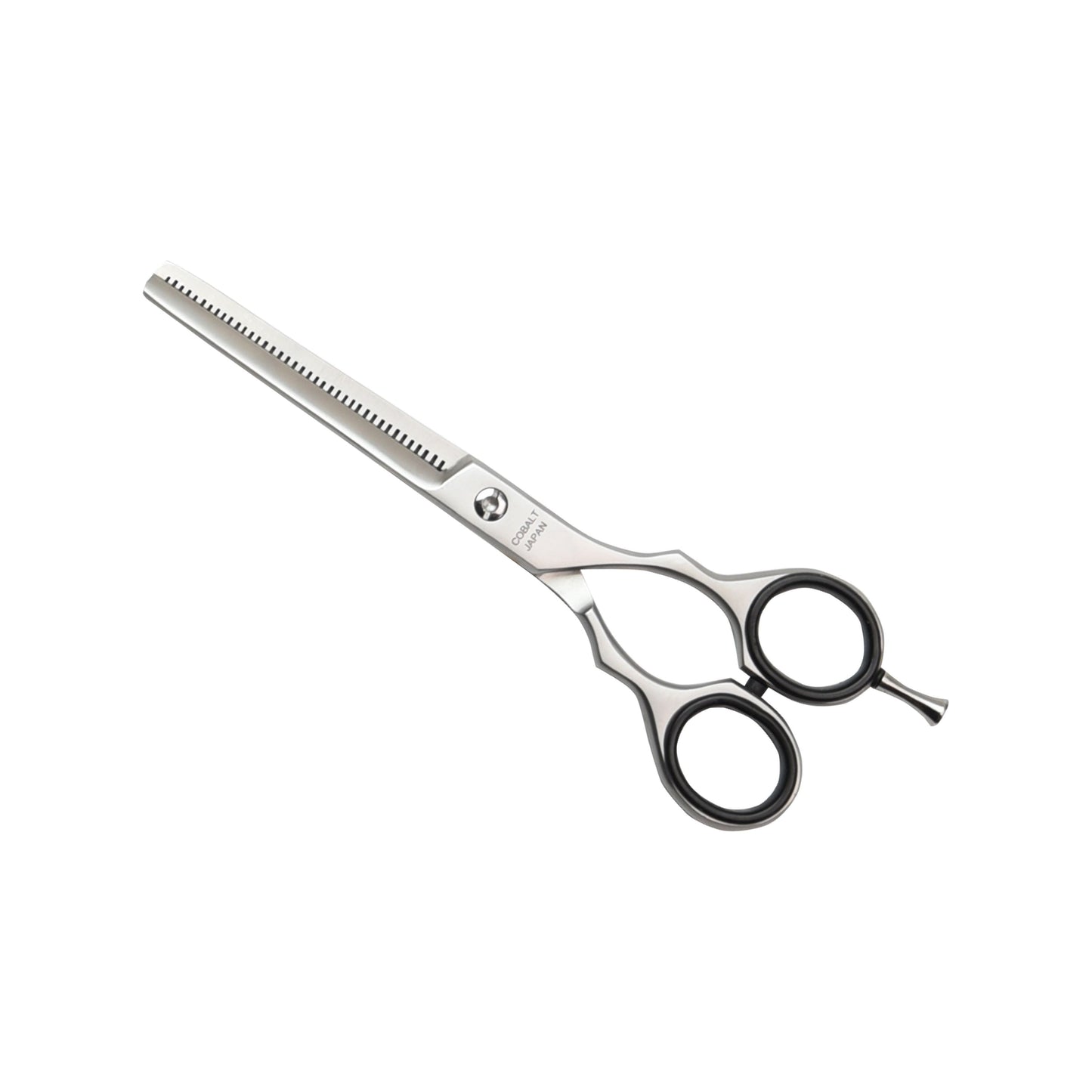 Modelling scissors with one-sided serration