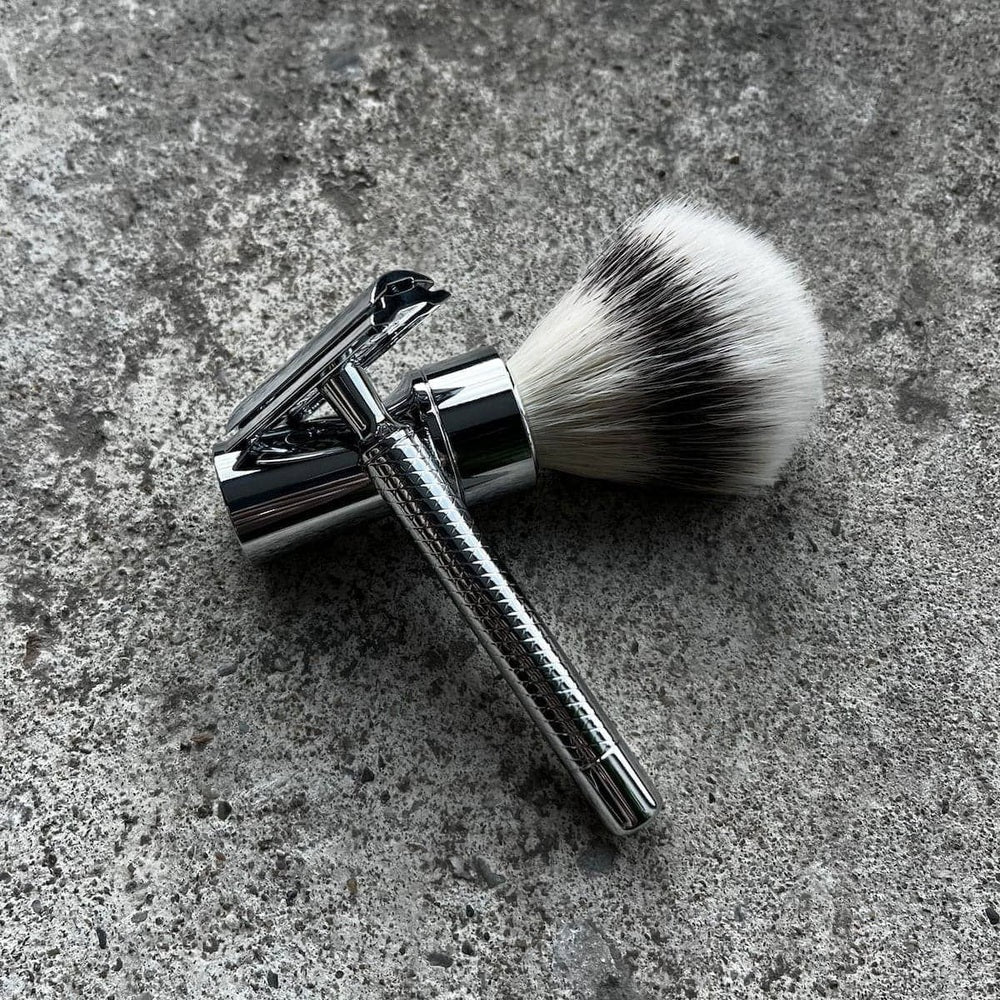 PRIMO II RASIERHOBEL & PINSEL SET