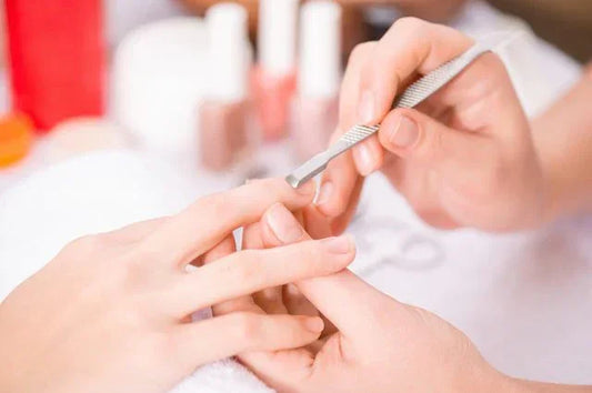 Alles für die Nagel- und Hautpflege:  Welche Werkzeuge sind für eine Nagelpflege unerlässlich?