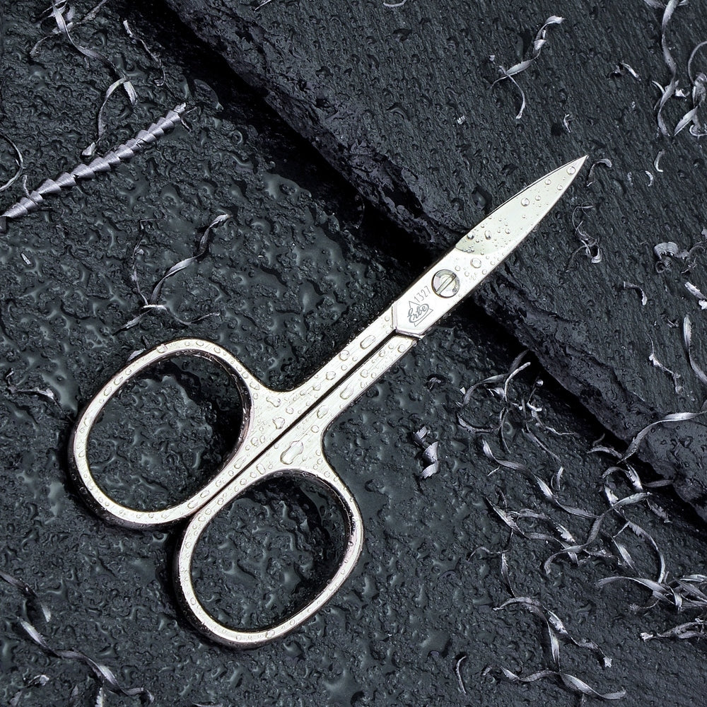 Erbe Linkshaender Nagelschere