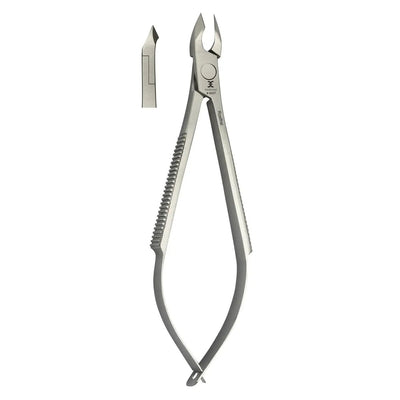 For precise cuticle care